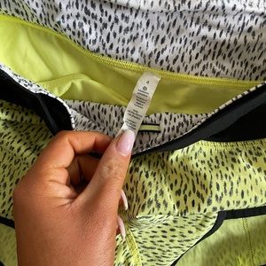 Lululemon speed short size 4